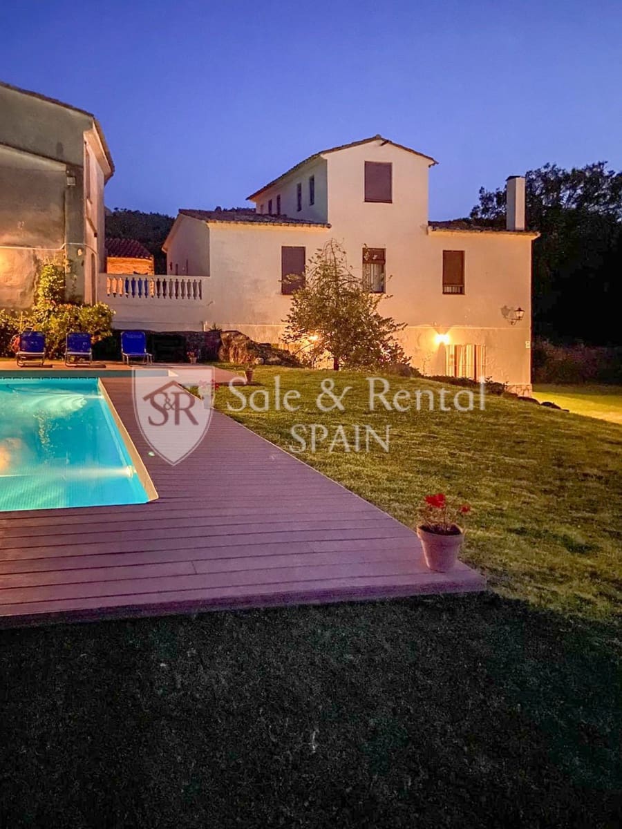 9 slaapkamer Villa te koop in Santa Cristina d'Aro met zwembad - € 6.950.000 (Ref: 9374933)