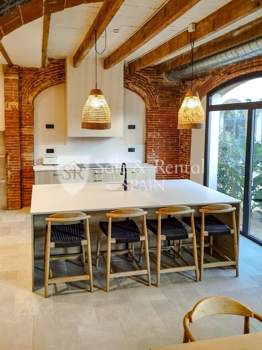 9 slaapkamer Villa te koop in Santa Cristina d'Aro met zwembad - € 6.950.000 (Ref: 9374933)