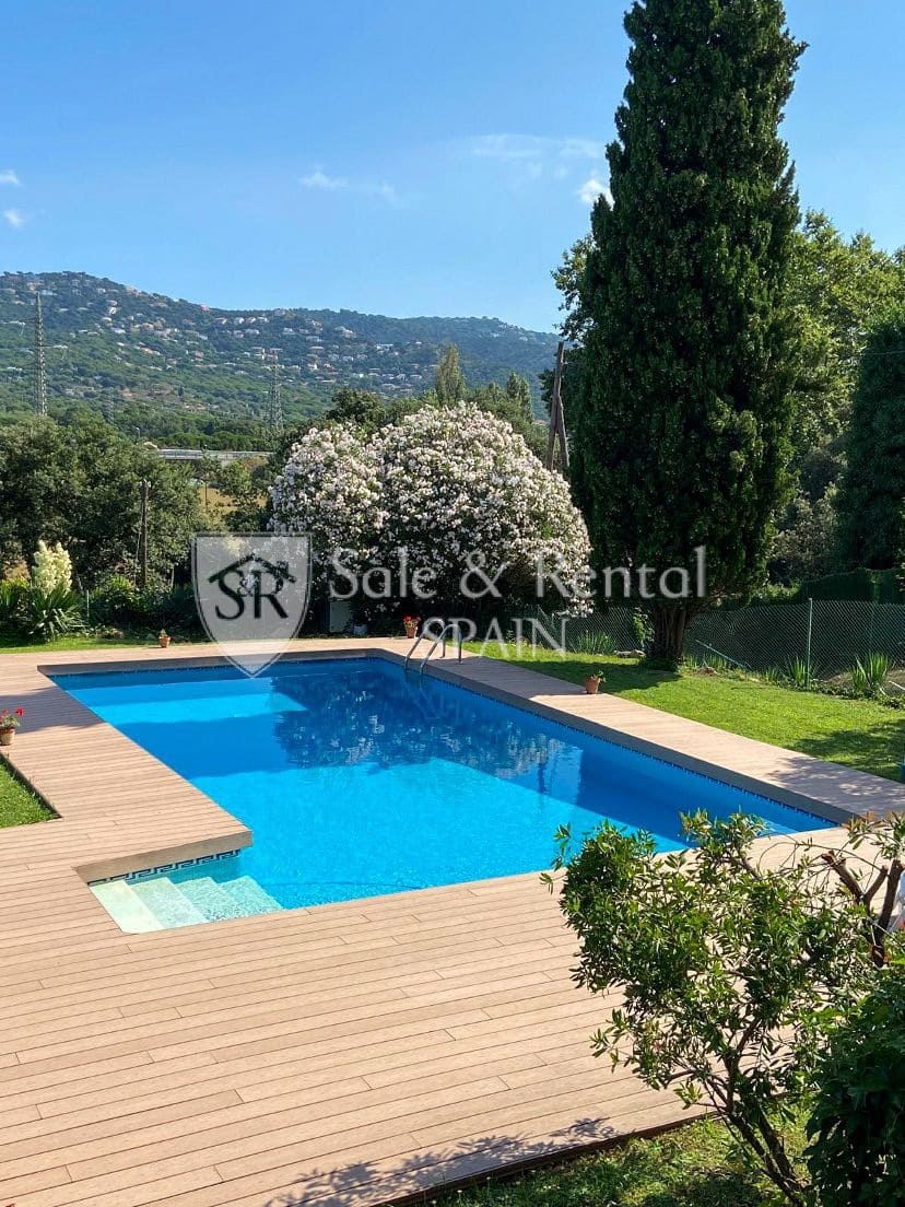 9 slaapkamer Villa te koop in Santa Cristina d'Aro met zwembad - € 6.950.000 (Ref: 9374933)