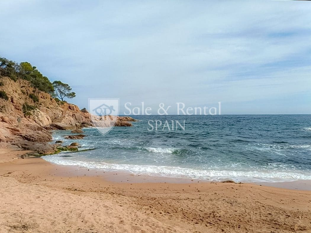 3 sypialnia Mieszkanie na sprzedaż w Tossa de Mar - 390 000 € (Ref: 9390089)