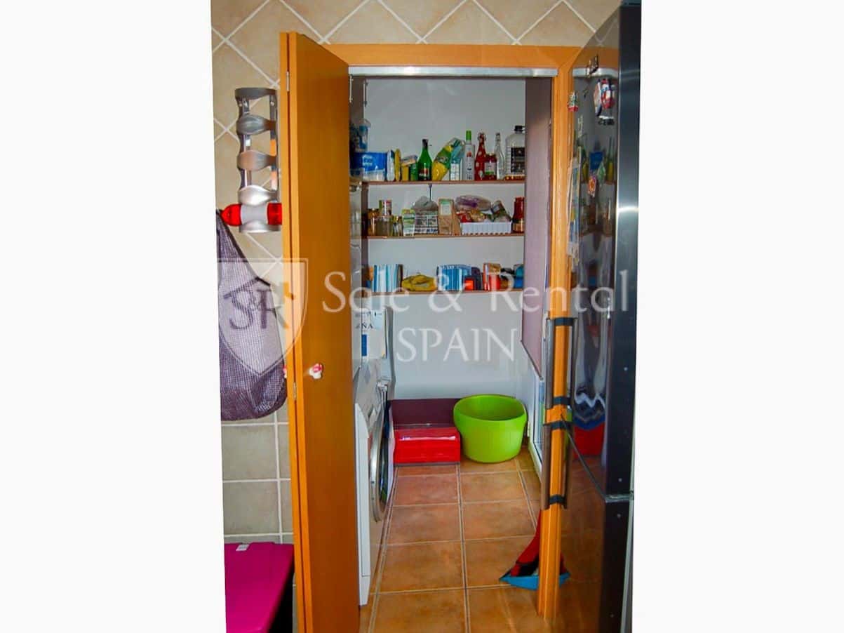 Chalet de 4 habitaciones en Santa Cristina d'Aro en venta con piscina garaje - 398.000 € (Ref: 9395689)