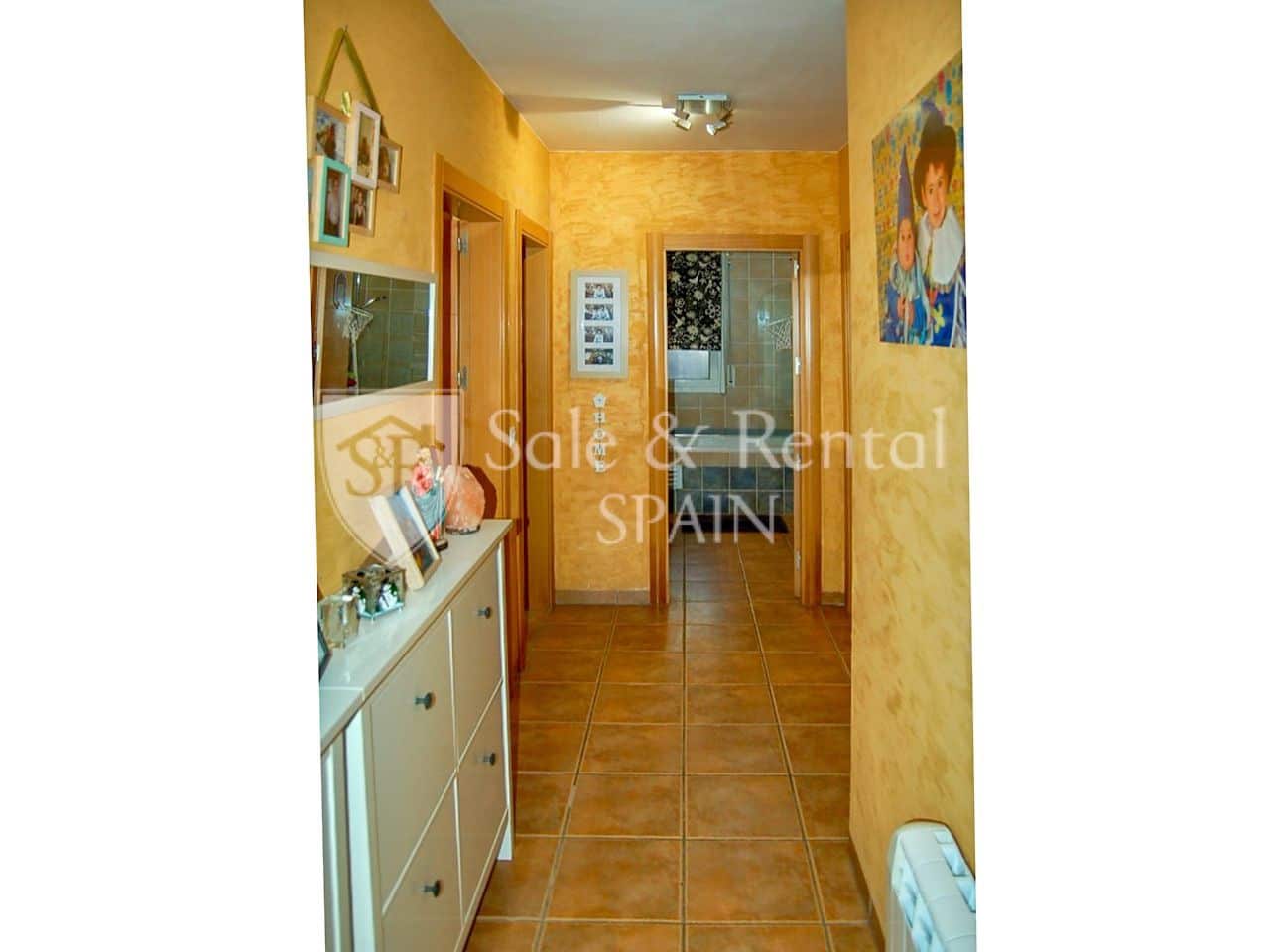 Chalet de 4 habitaciones en Santa Cristina d'Aro en venta con piscina garaje - 398.000 € (Ref: 9395689)