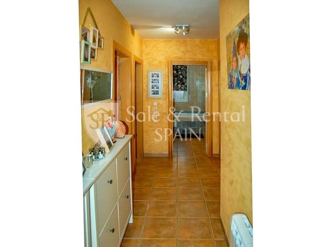 4 bedroom Villa for sale in Santa Cristina d'Aro with pool garage - € 398,000 (Ref: 9395689)