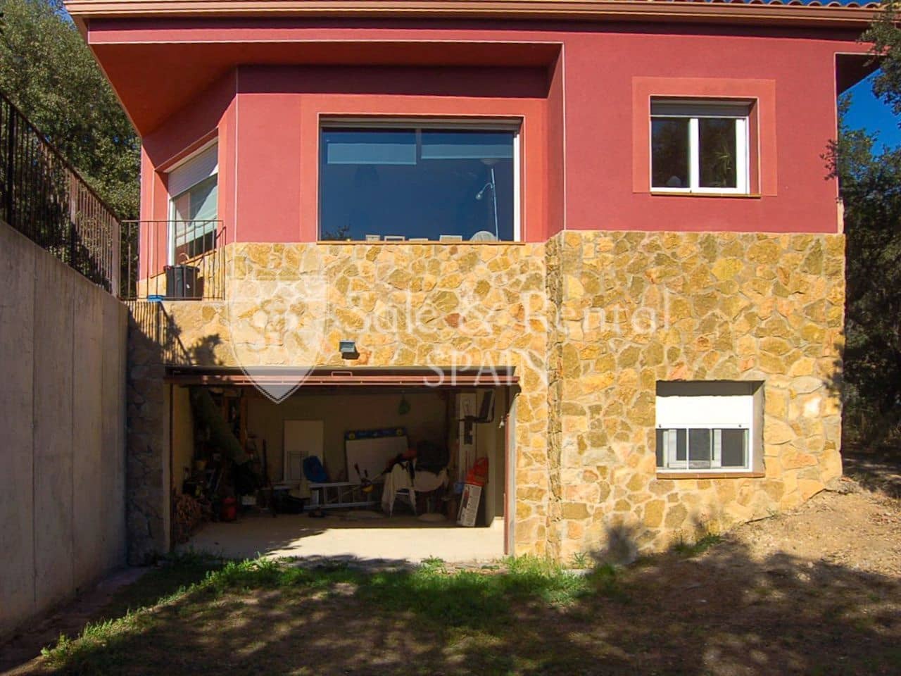 Chalet de 4 habitaciones en Santa Cristina d'Aro en venta con piscina garaje - 398.000 € (Ref: 9395689)