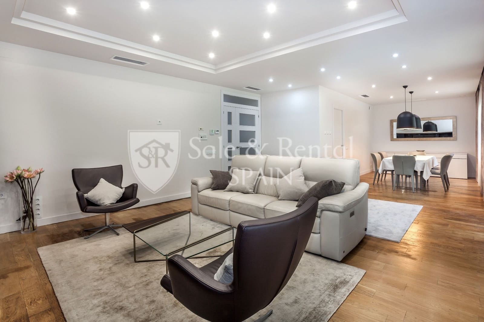 6 soverom Villa til salgs i Gava med svømmebasseng garasje - € 2 650 000 (Ref: 9398148)