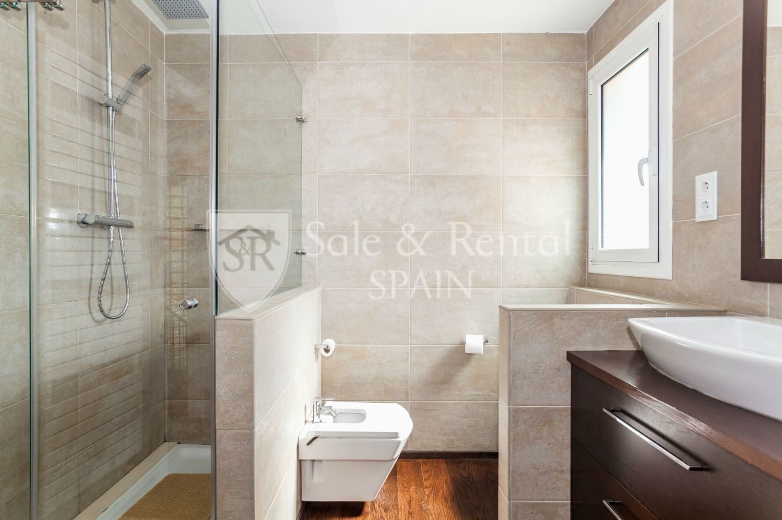 6 soverom Villa til salgs i Gava med svømmebasseng garasje - € 2 650 000 (Ref: 9398148)