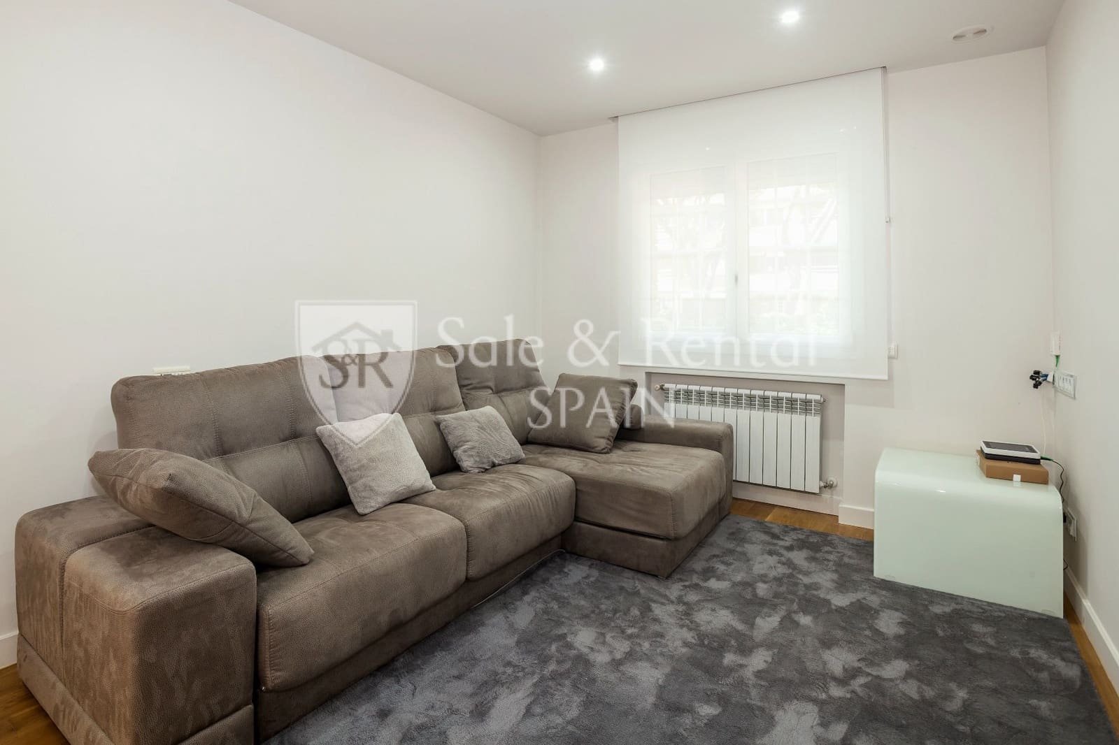 6 soverom Villa til salgs i Gava med svømmebasseng garasje - € 2 650 000 (Ref: 9398148)