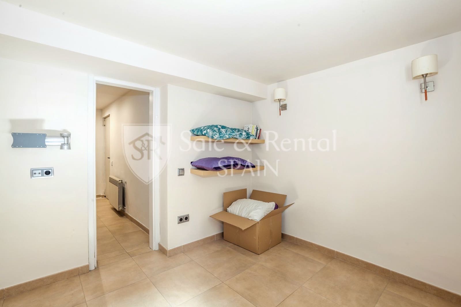 6 soverom Villa til salgs i Gava med svømmebasseng garasje - € 2 650 000 (Ref: 9398148)