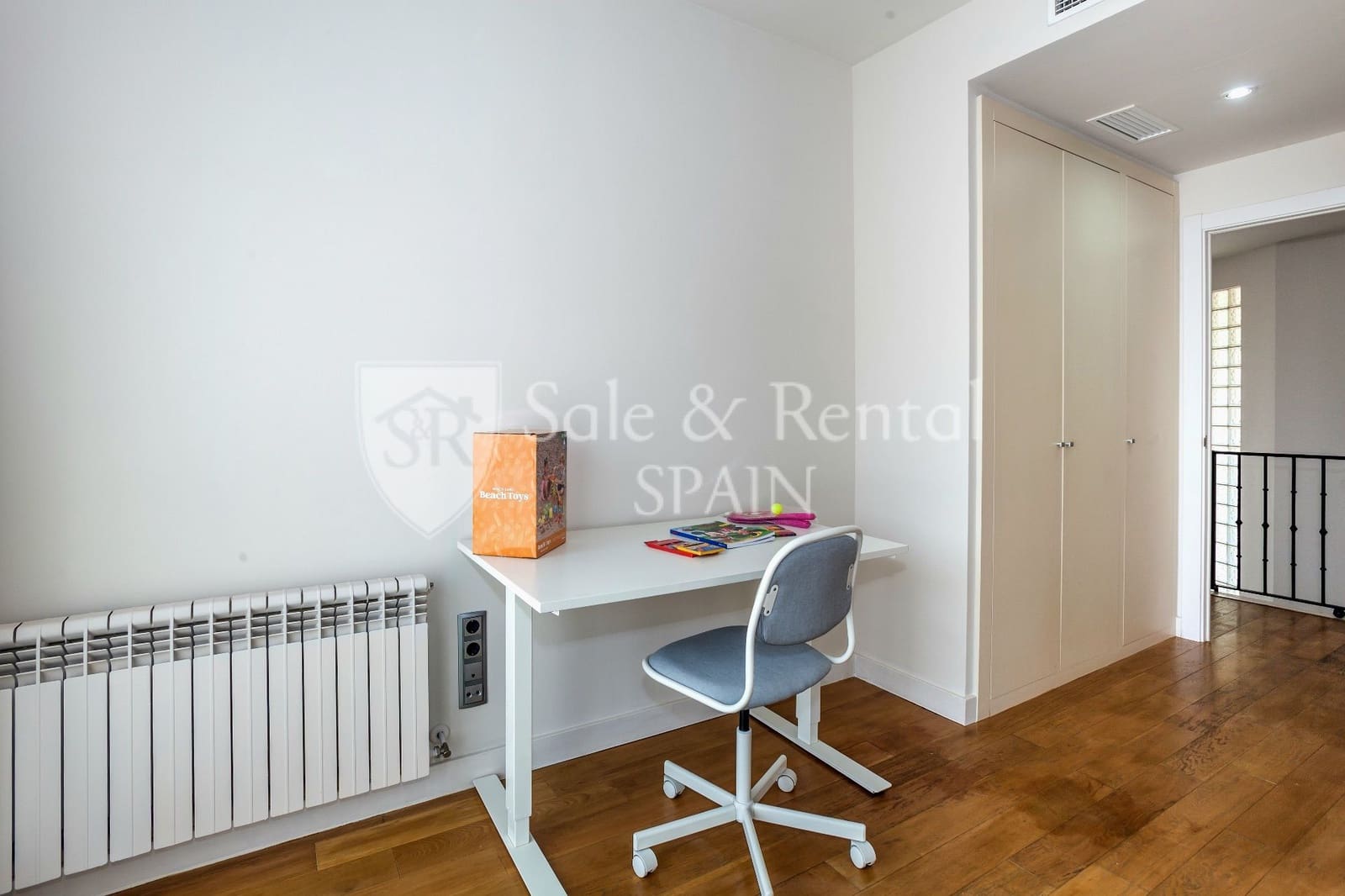 6 soverom Villa til salgs i Gava med svømmebasseng garasje - € 2 650 000 (Ref: 9398148)