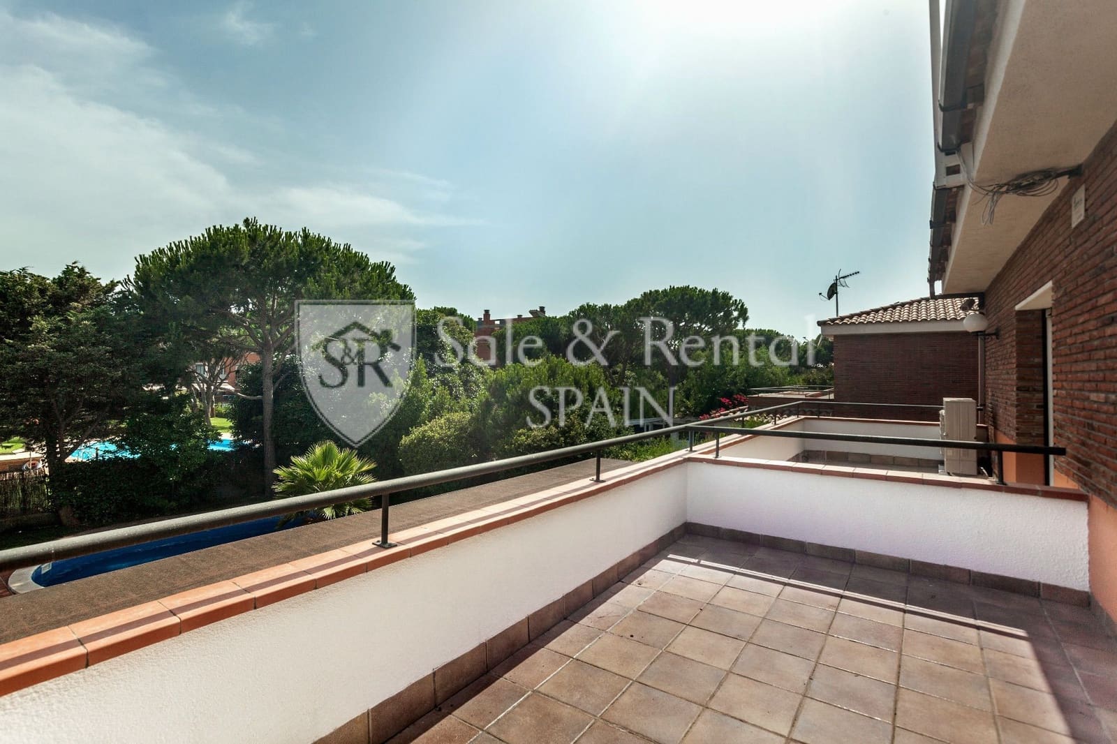 6 soverom Villa til salgs i Gava med svømmebasseng garasje - € 2 650 000 (Ref: 9398148)