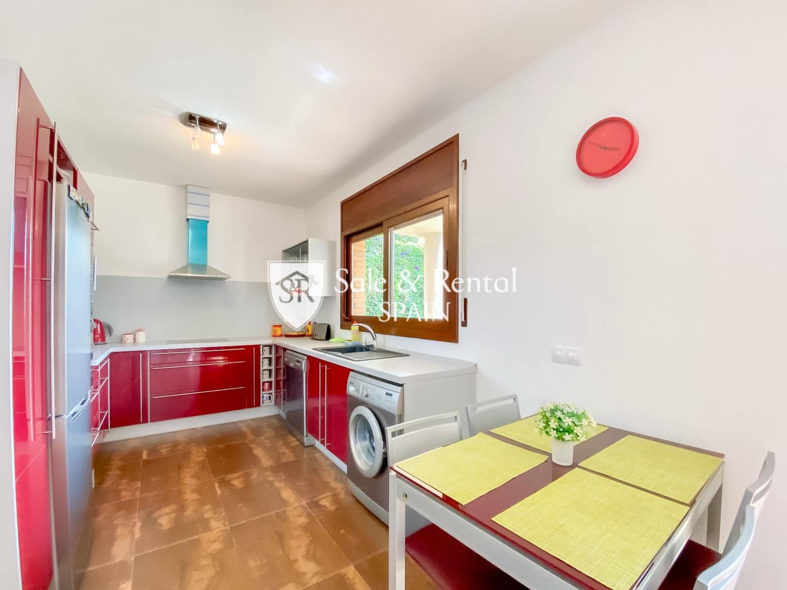 4 soverom Villa til salgs i Lloret de Mar med svømmebasseng - € 440 000 (Ref: 9421820)