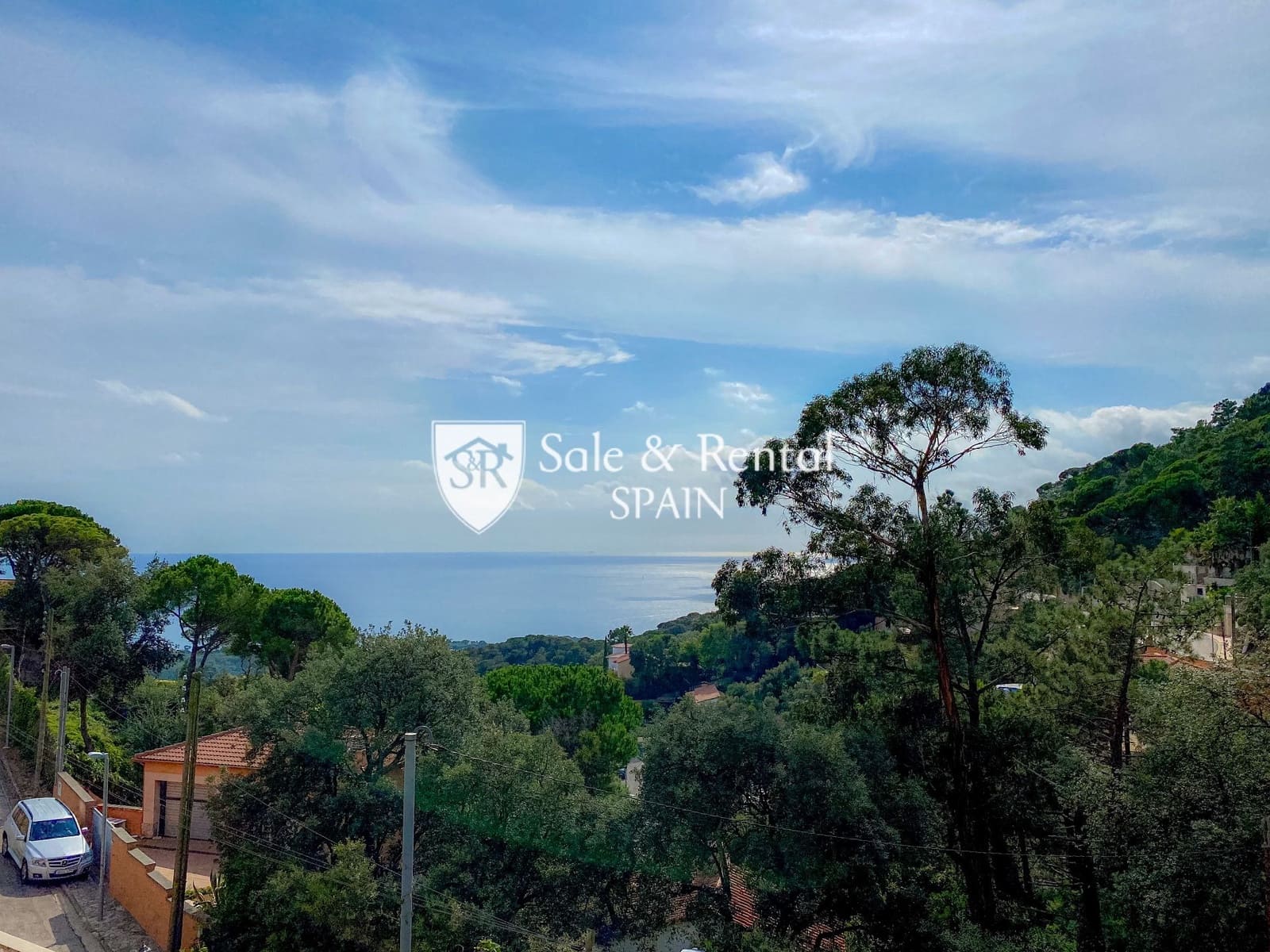 4 soverom Villa til salgs i Lloret de Mar med svømmebasseng - € 440 000 (Ref: 9421820)