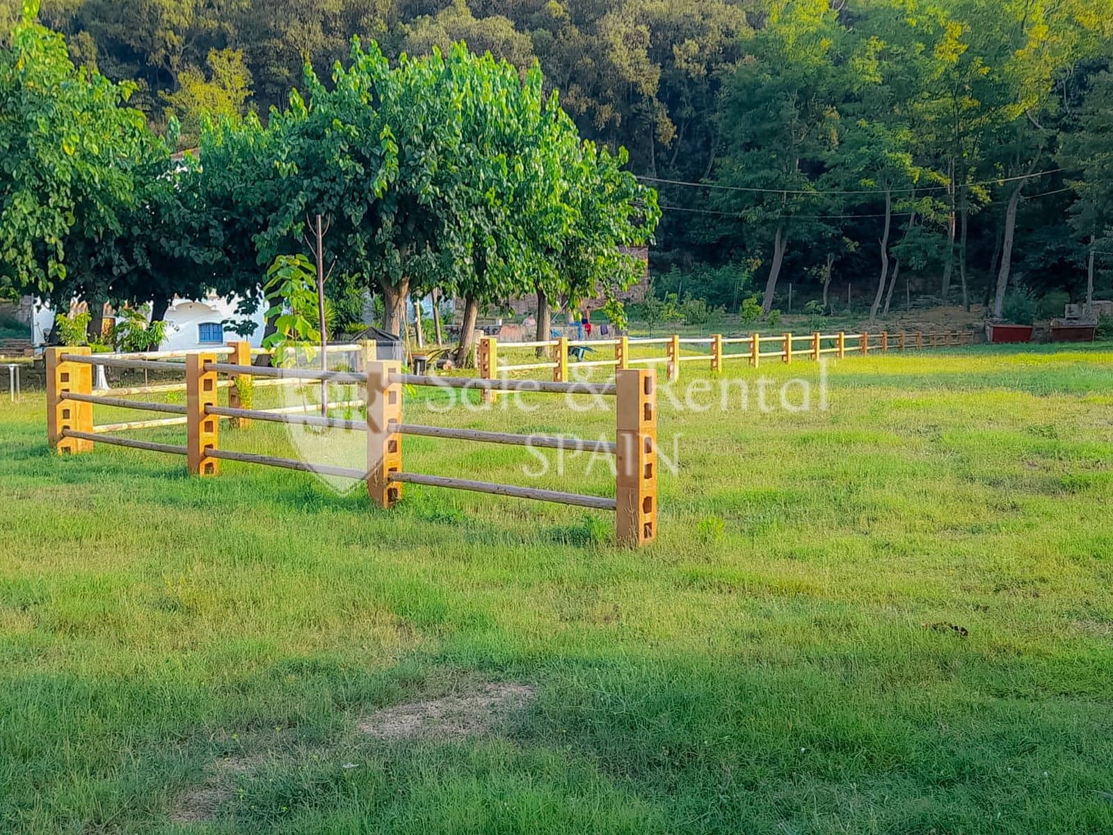 4 bedroom Finca/Country House for sale in Sant Pol de Mar - € 849,000 (Ref: 9421822)