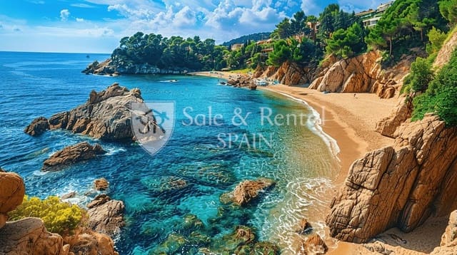 3 soveværelse Erhverv til salg i Centre, Lloret de Mar - € 1.500.000 (Ref: 9430745)