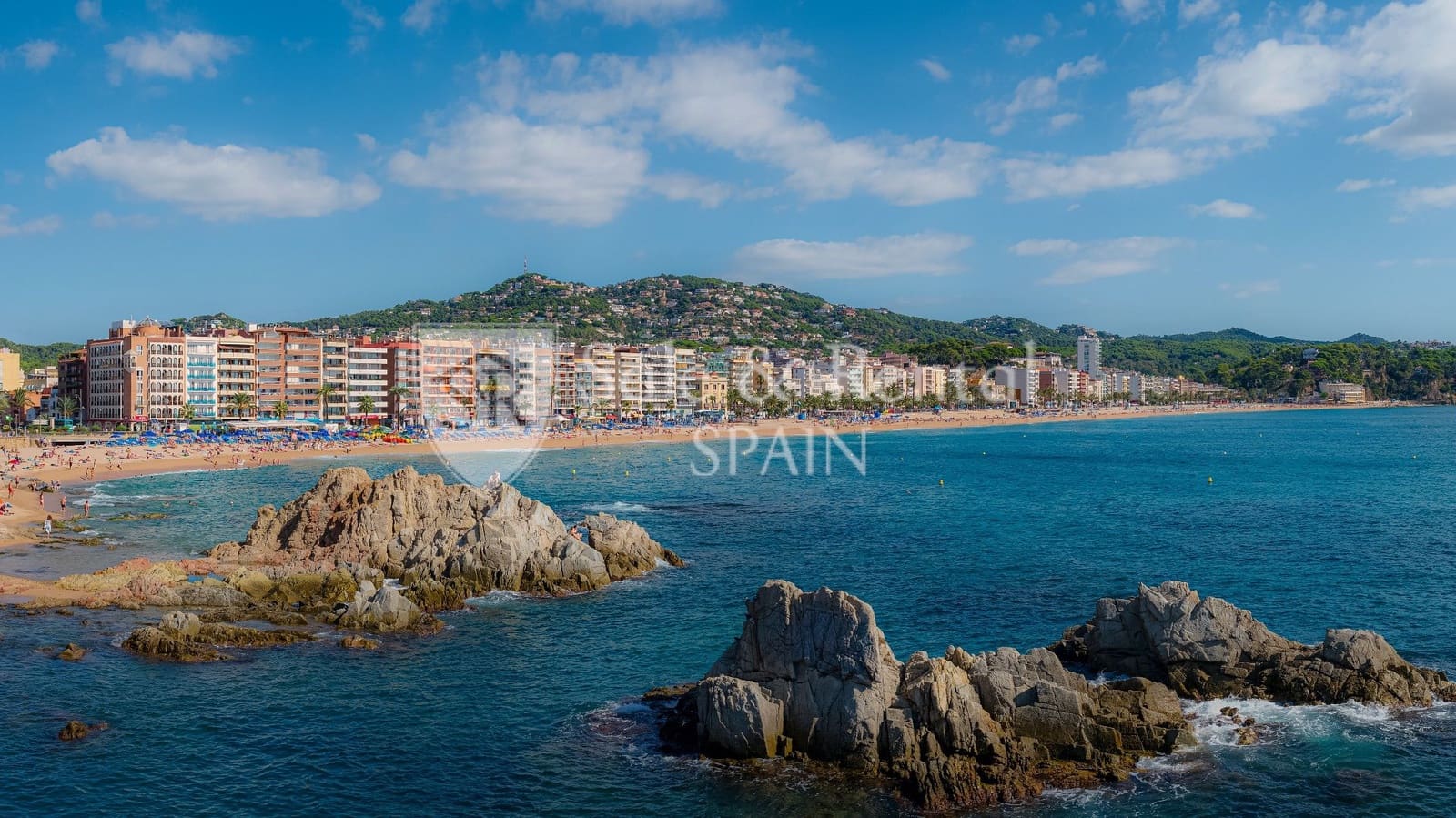 3 bedroom Commercial for sale in Lloret de Mar - € 1,500,000 (Ref: 9430745)