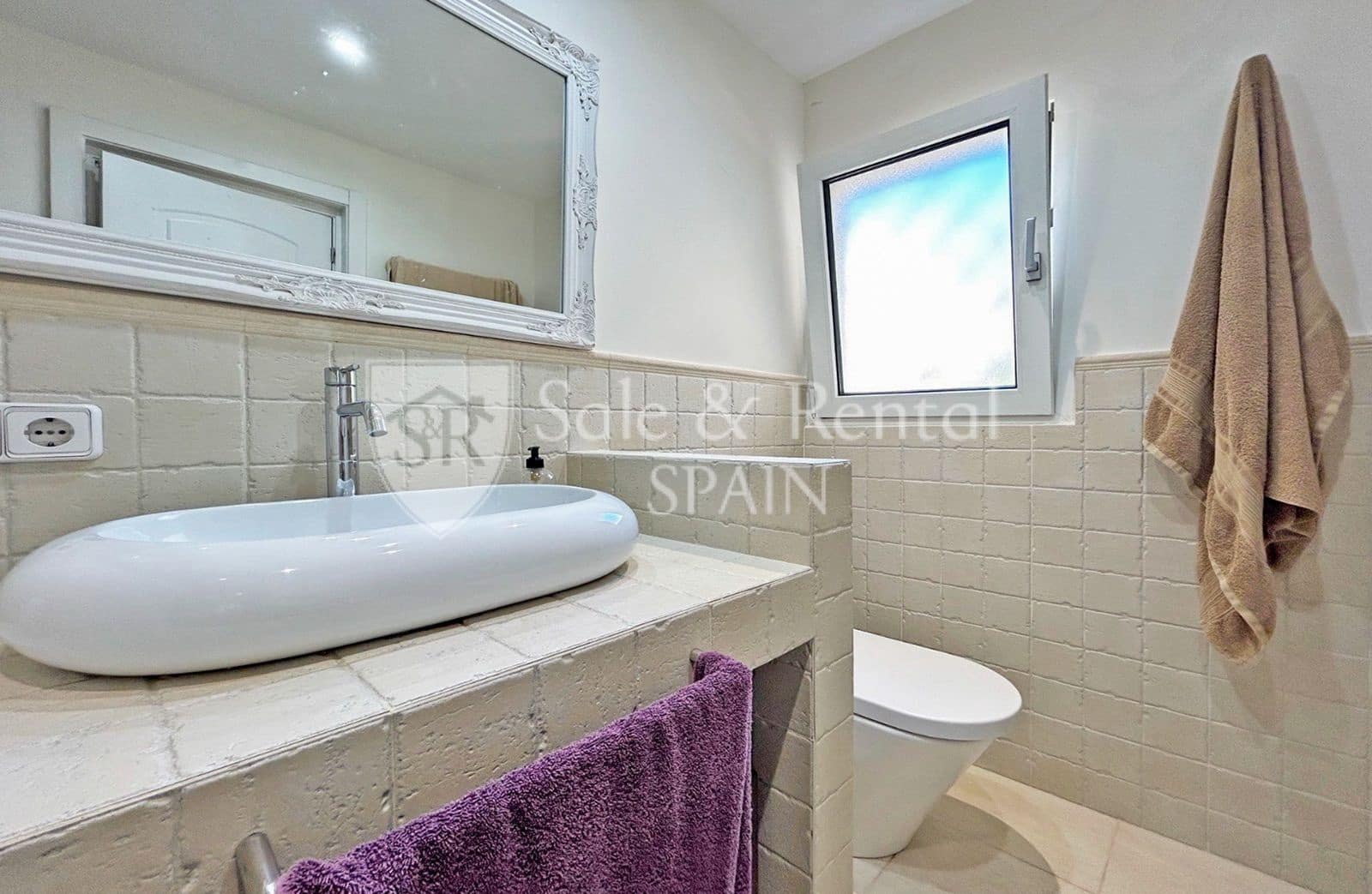 4 sypialnia Willa na sprzedaż w Lloret de Mar z basenem garażem - 630 000 € (Ref: 9473748)