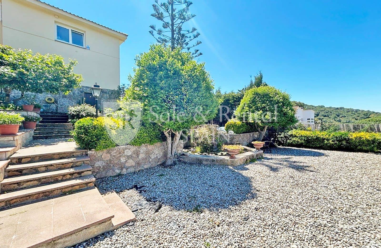 4 sypialnia Willa na sprzedaż w Lloret de Mar z basenem garażem - 630 000 € (Ref: 9473748)