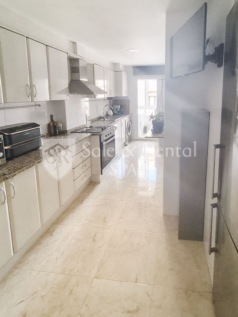 3 quarto Apartamento para venda em Blanes com piscina garagem - 269 000 € (Ref: 9473749)