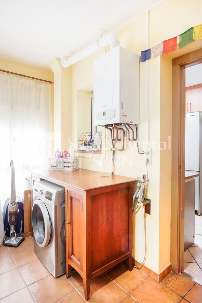 4 Zimmer Villa zu verkaufen in Sant Feliu de Guixols mit Pool Garage - 395.000 € (Ref: 9478535)