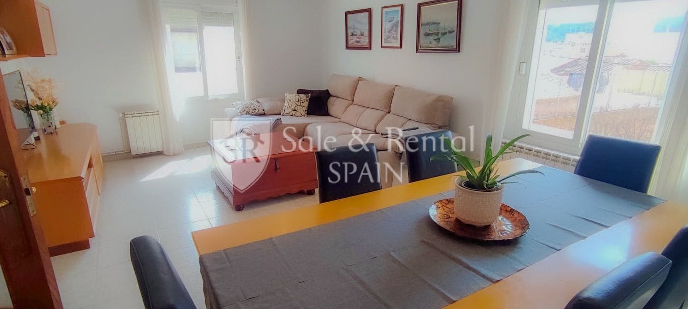 3 Zimmer Villa zu verkaufen in Sant Feliu de Guixols mit Garage - 450.000 € (Ref: 9478536)
