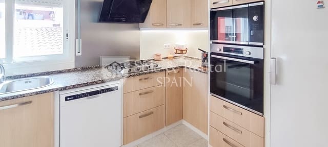 3 Zimmer Villa zu verkaufen in Sant Feliu de Guíxols mit Garage - 450.000 € (Ref: 9478536)