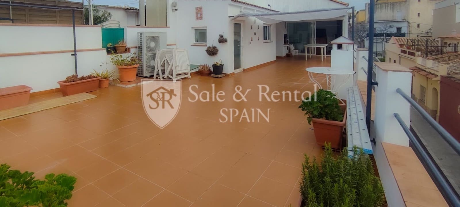 3 Zimmer Villa zu verkaufen in Sant Feliu de Guixols mit Garage - 450.000 € (Ref: 9478536)