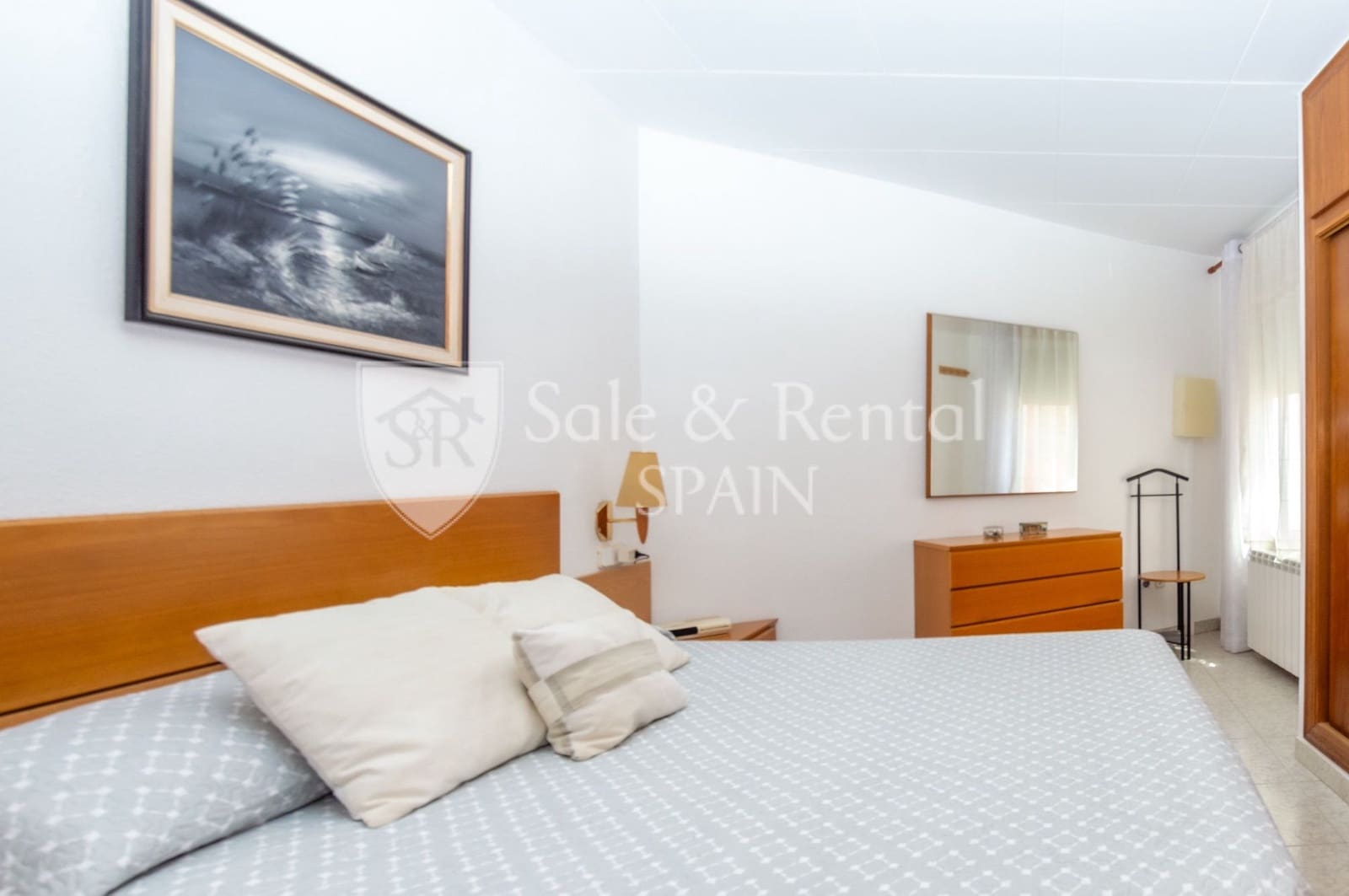 4 bedroom Villa for sale in Sant Feliu de Guixols with garage - € 450,000 (Ref: 9478536)