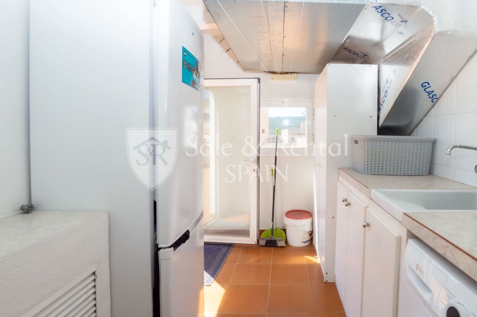 4 bedroom Villa for sale in Sant Feliu de Guixols with garage - € 450,000 (Ref: 9478536)