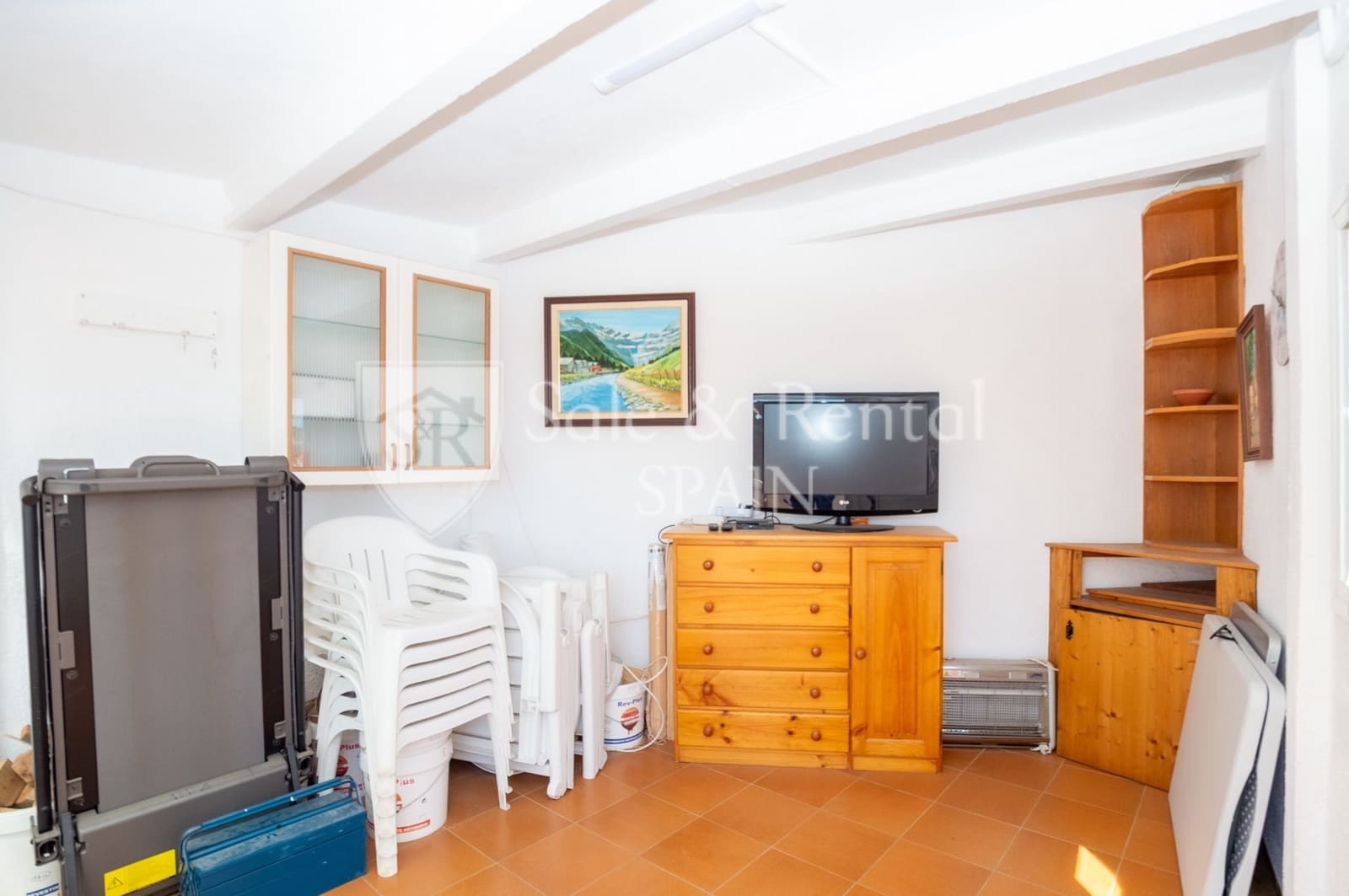4 bedroom Villa for sale in Sant Feliu de Guixols with garage - € 450,000 (Ref: 9478536)