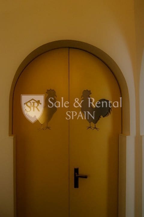 4 bedroom Villa for sale in Tossa de Mar - € 395,000 (Ref: 9478537)