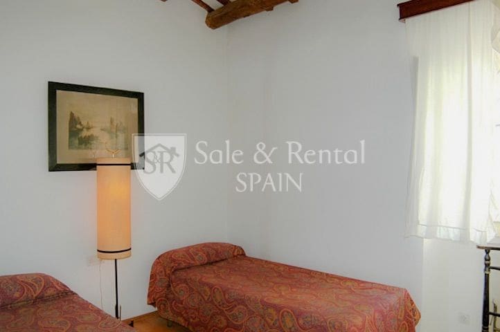 4 bedroom Villa for sale in Tossa de Mar - € 395,000 (Ref: 9478537)