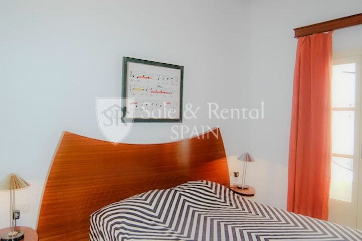 4 bedroom Villa for sale in Tossa de Mar - € 395,000 (Ref: 9478537)