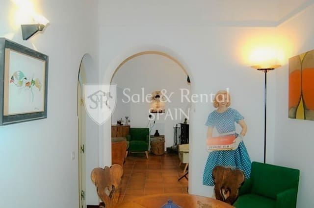 4 Zimmer Villa zu verkaufen in Tossa de Mar - 395.000 € (Ref: 9478537)