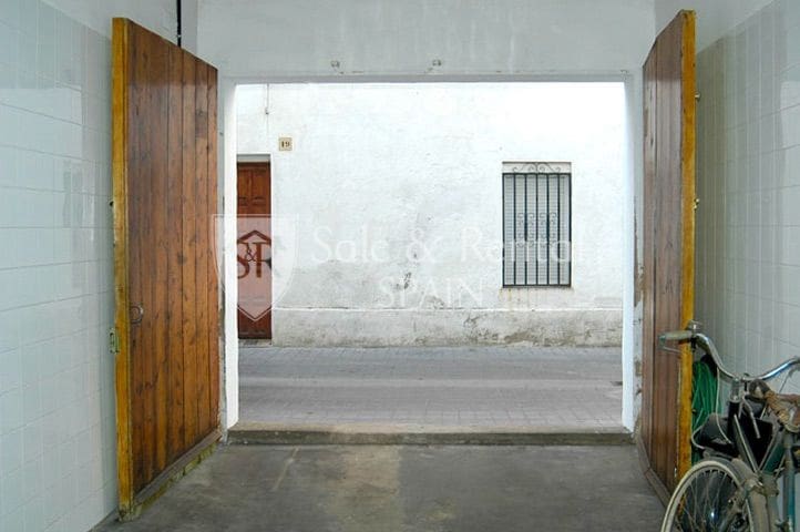 4 bedroom Villa for sale in Tossa de Mar - € 395,000 (Ref: 9478537)