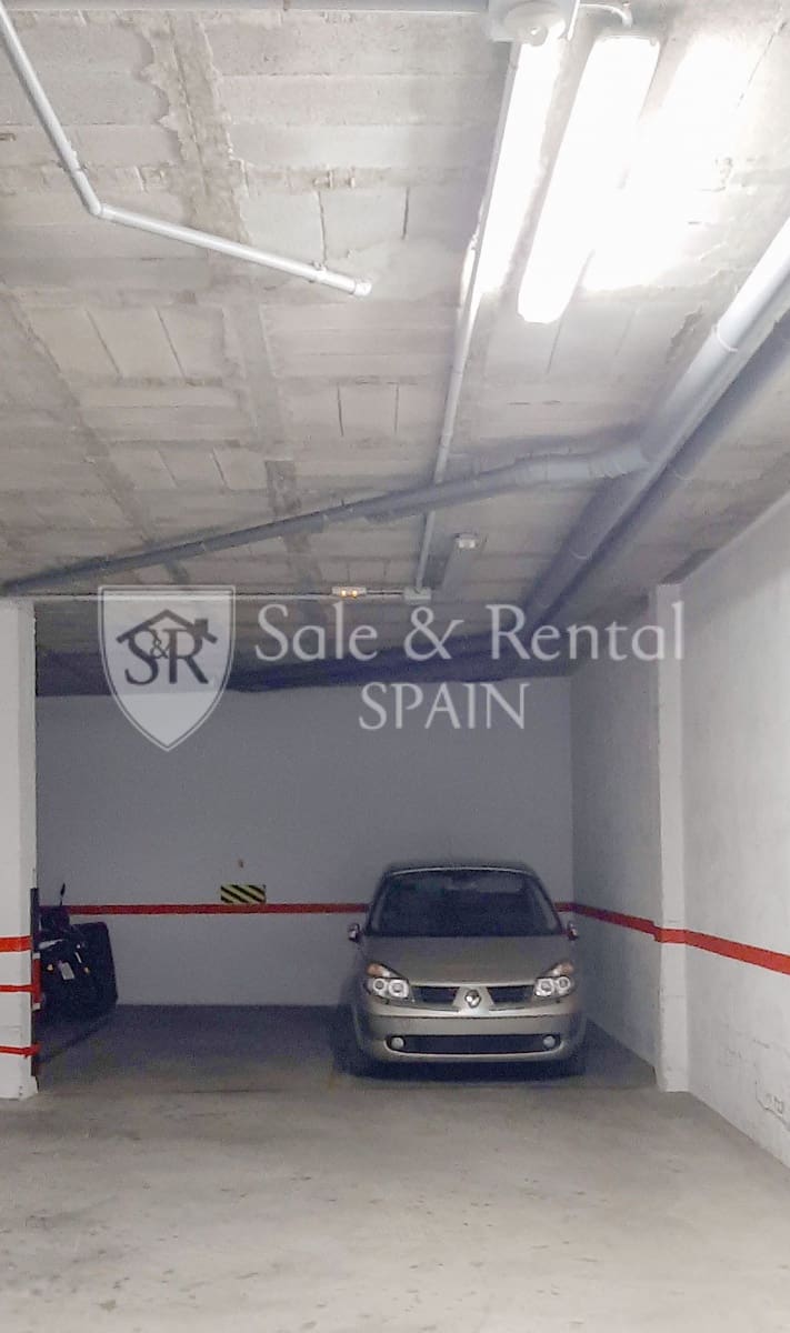3 bedroom Flat for sale in Sant Feliu de Guixols with garage - € 260,000 (Ref: 9485129)