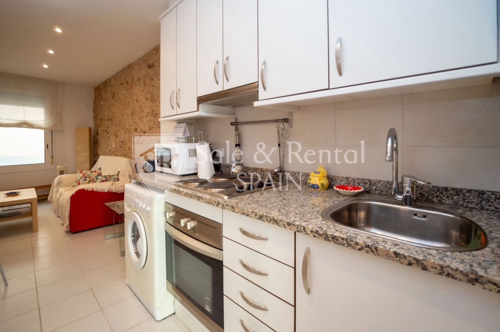 1 bedroom Flat for sale in Sant Feliu de Guixols - € 140,000 (Ref: 9488163)