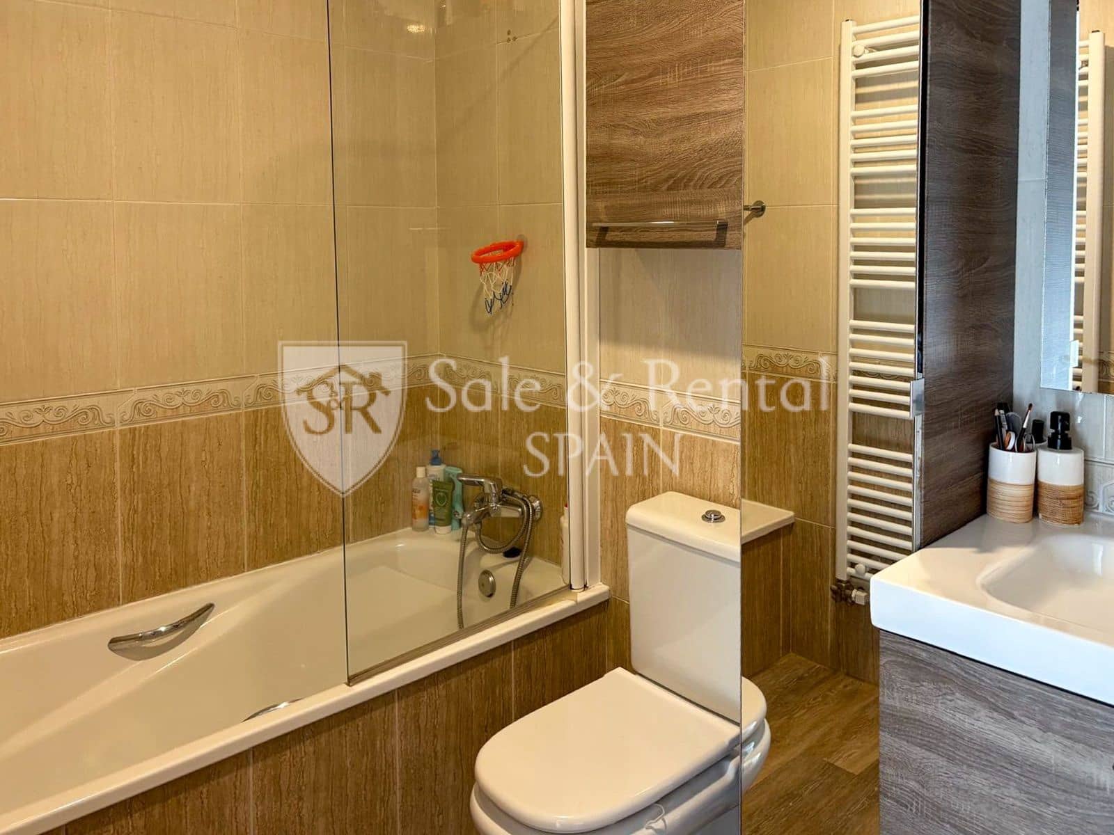 3 bedroom Flat for sale in Tossa de Mar with garage - € 250,000 (Ref: 9501813)