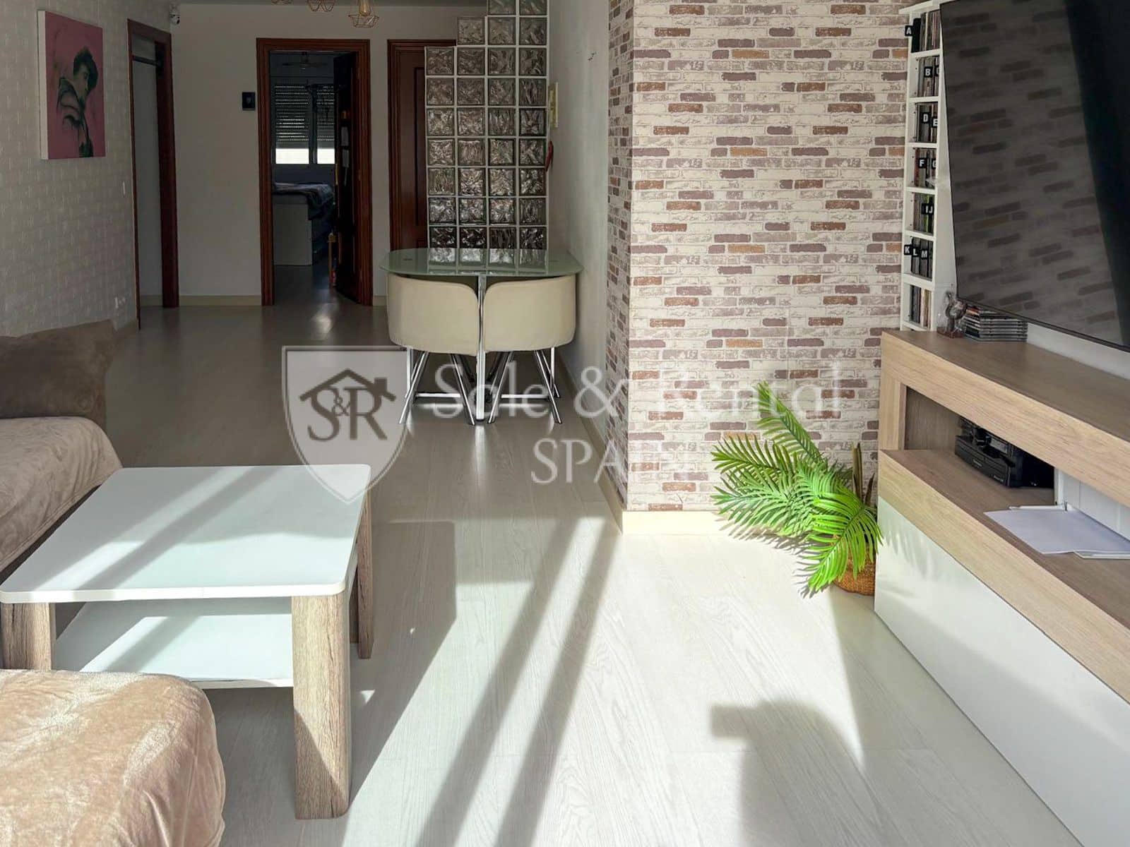 3 bedroom Flat for sale in Tossa de Mar with garage - € 250,000 (Ref: 9501813)