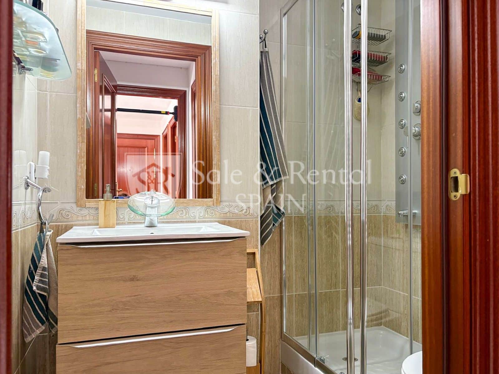 3 bedroom Flat for sale in Tossa de Mar with garage - € 250,000 (Ref: 9501813)