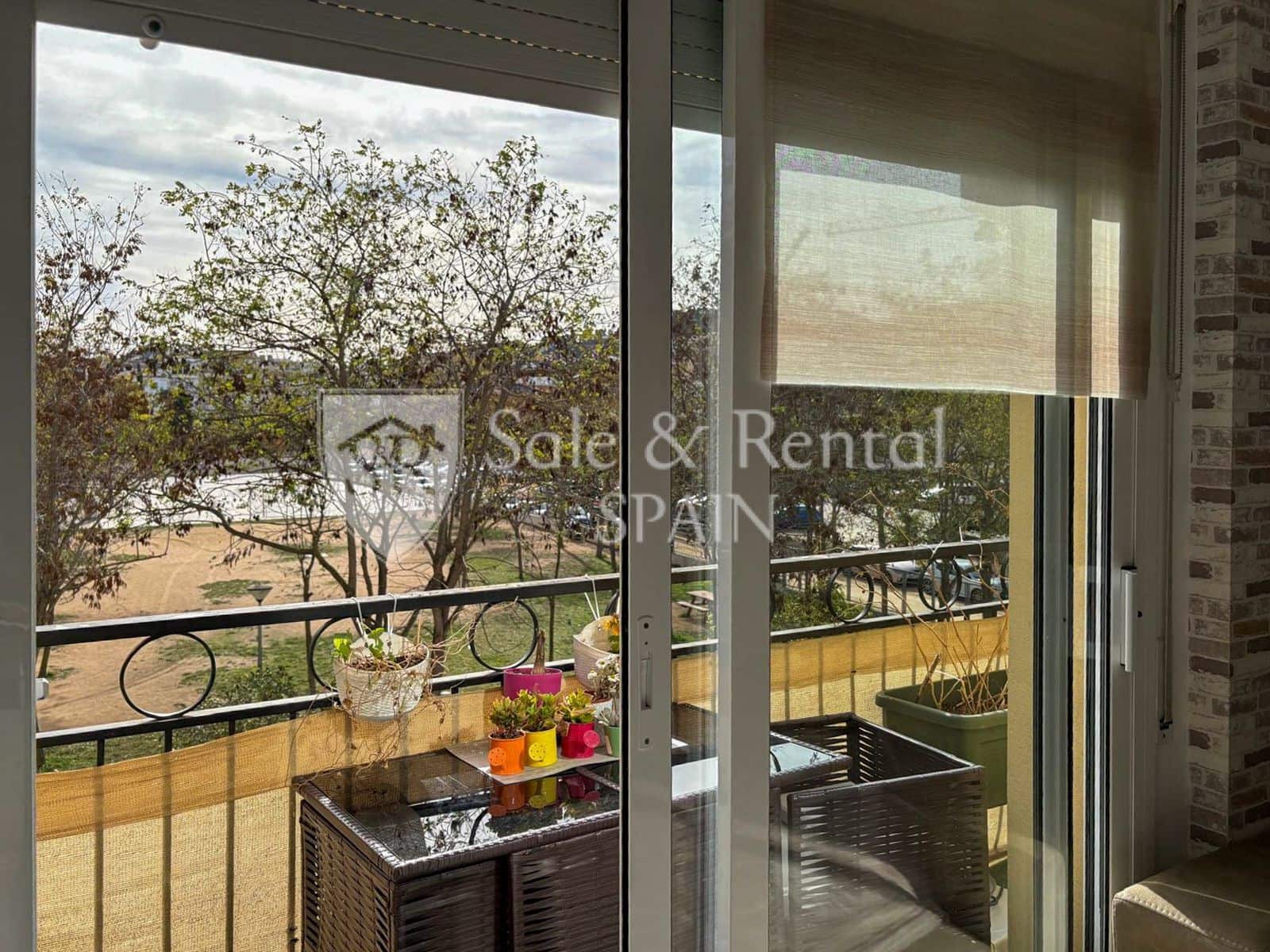 3 bedroom Flat for sale in Tossa de Mar with garage - € 250,000 (Ref: 9501813)