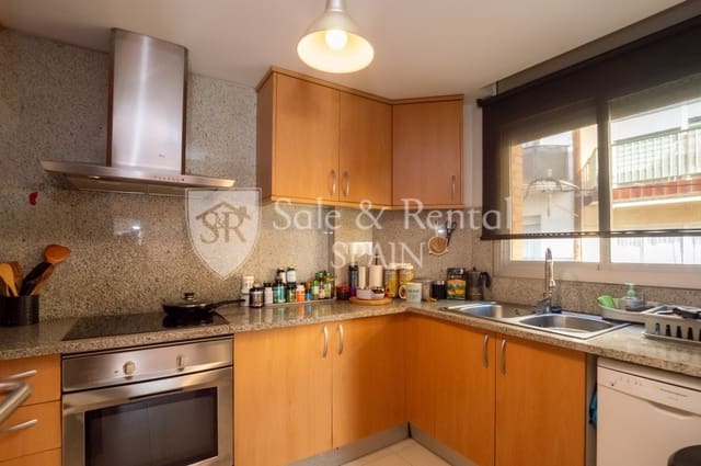 2 chambre Appartement à vendre à Blanes avec garage - 230 000 € (Ref: 9508236)