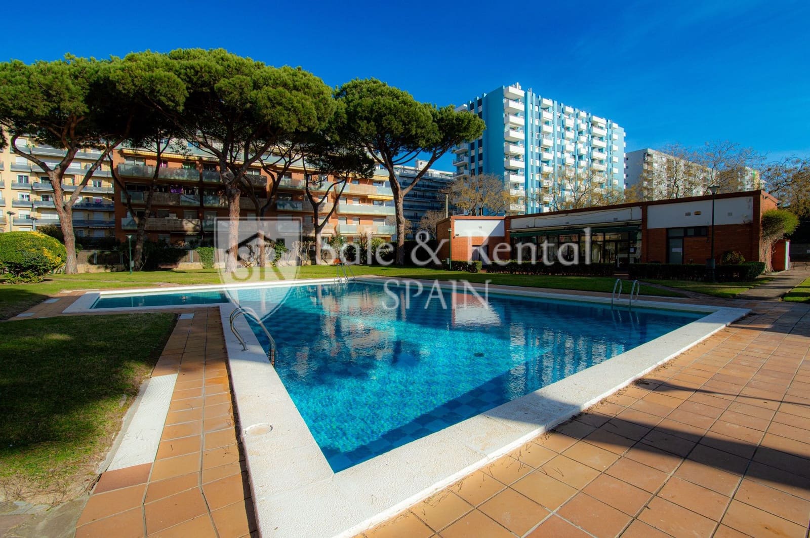 2 slaapkamer Flat te koop in Blanes met zwembad - € 269.000 (Ref: 9508237)