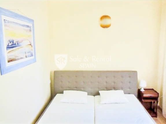 4 slaapkamer Villa te koop in Lloret de Mar met zwembad garage - € 795.000 (Ref: 9526057)