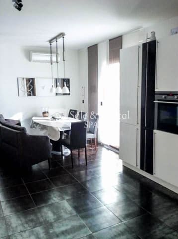 4 slaapkamer Villa te koop in Roca Grossa, Lloret de Mar met zwembad garage - € 795.000 (Ref: 9526057)