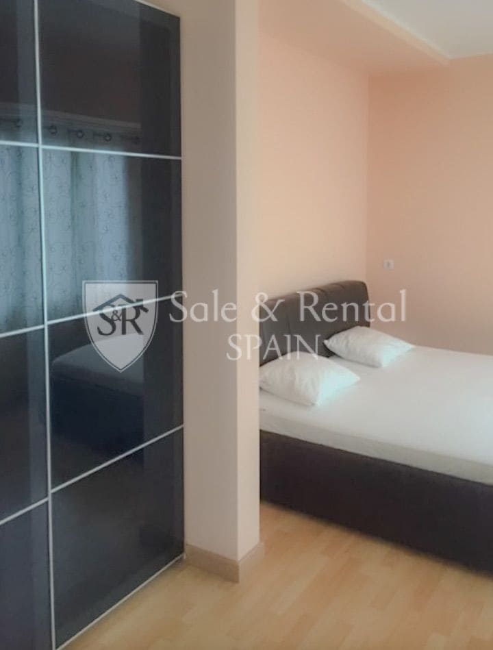 4 bedroom Villa for sale in Lloret de Mar with pool garage - € 795,000 (Ref: 9526057)