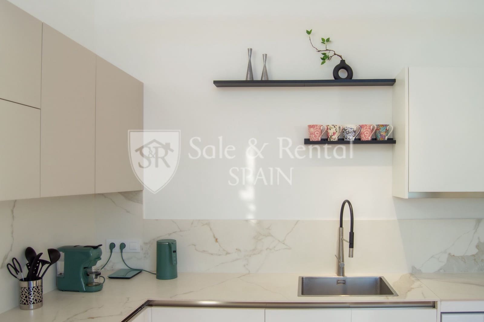 6 soveværelse Villa til salg i Lloret de Mar med swimmingpool garage - € 950.000 (Ref: 9540722)