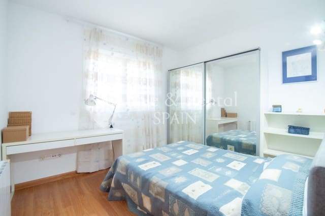 6 soveværelse Villa til salg i Roca Grossa, Lloret de Mar med swimmingpool garage - € 950.000 (Ref: 9540722)