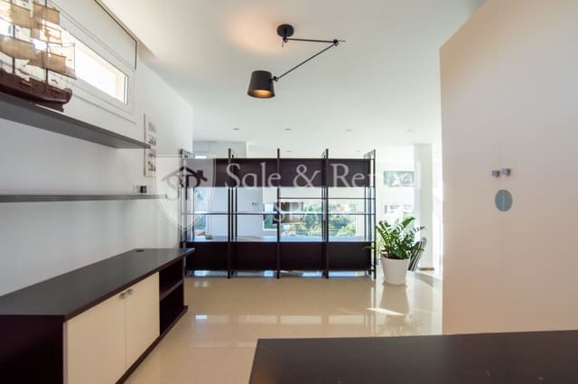 6 soveværelse Villa til salg i Roca Grossa, Lloret de Mar med swimmingpool garage - € 950.000 (Ref: 9540722)