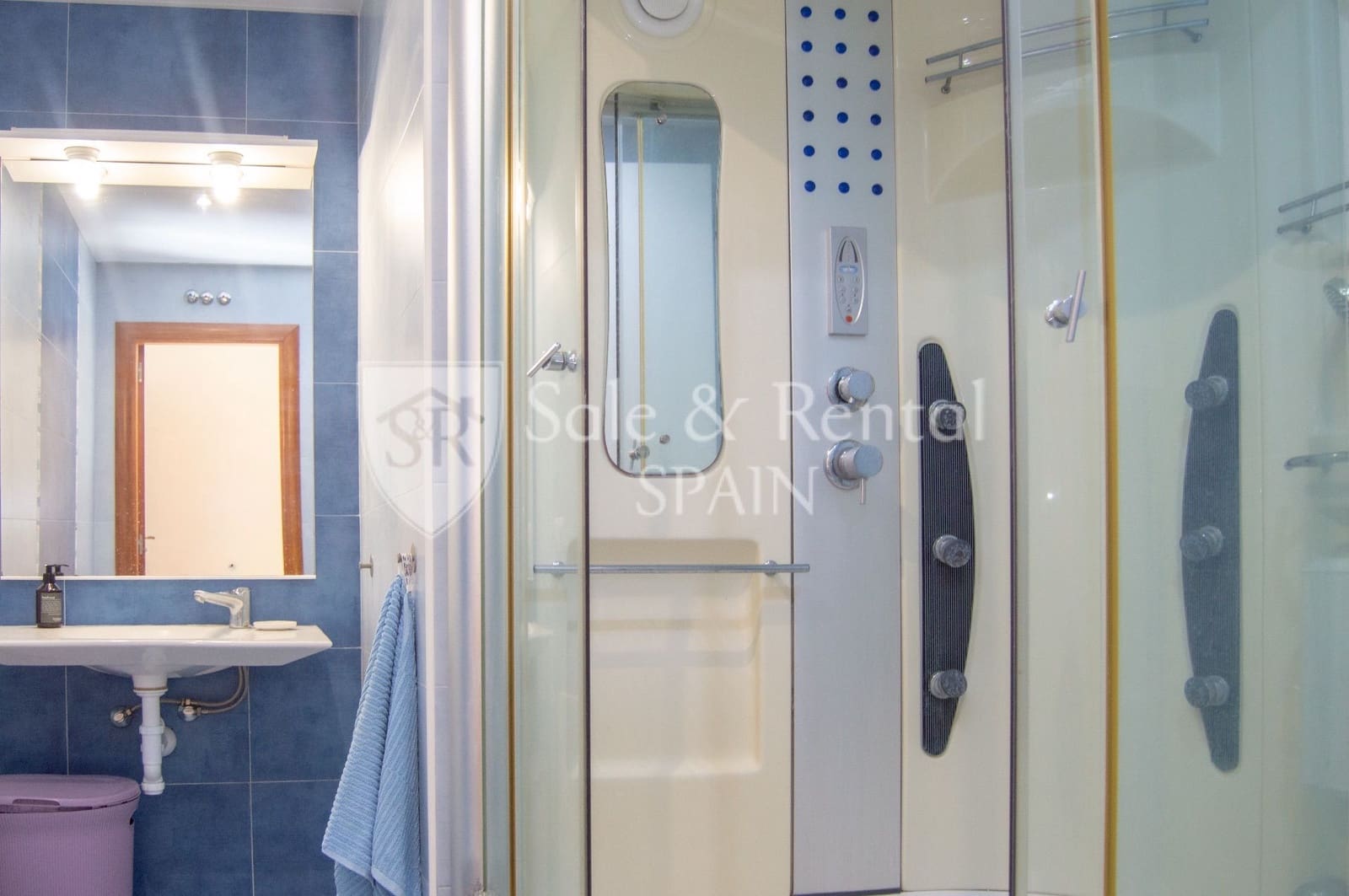 6 soveværelse Villa til salg i Lloret de Mar med swimmingpool garage - € 950.000 (Ref: 9540722)