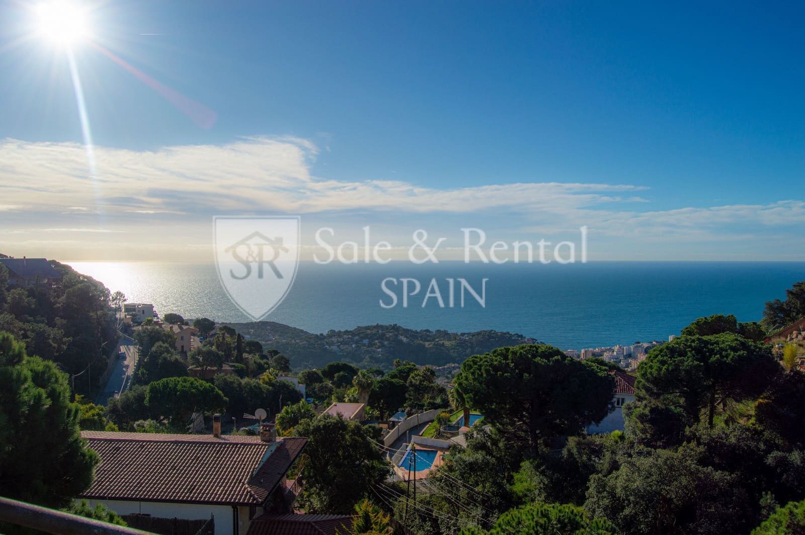 6 soveværelse Villa til salg i Lloret de Mar med swimmingpool garage - € 950.000 (Ref: 9540722)